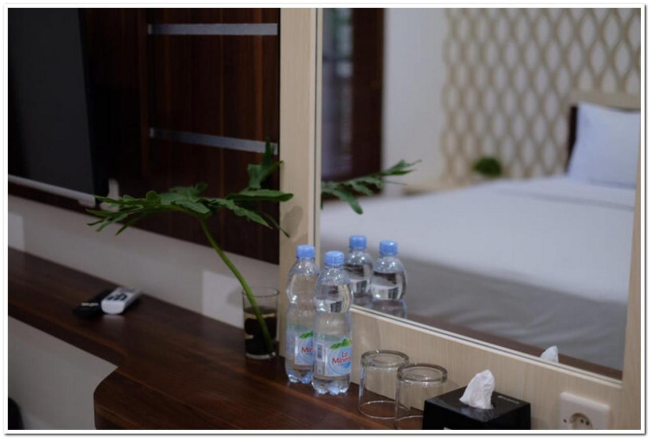 Hotel Reddoorz Syariah At Omah Sawah Balong  Exterior foto