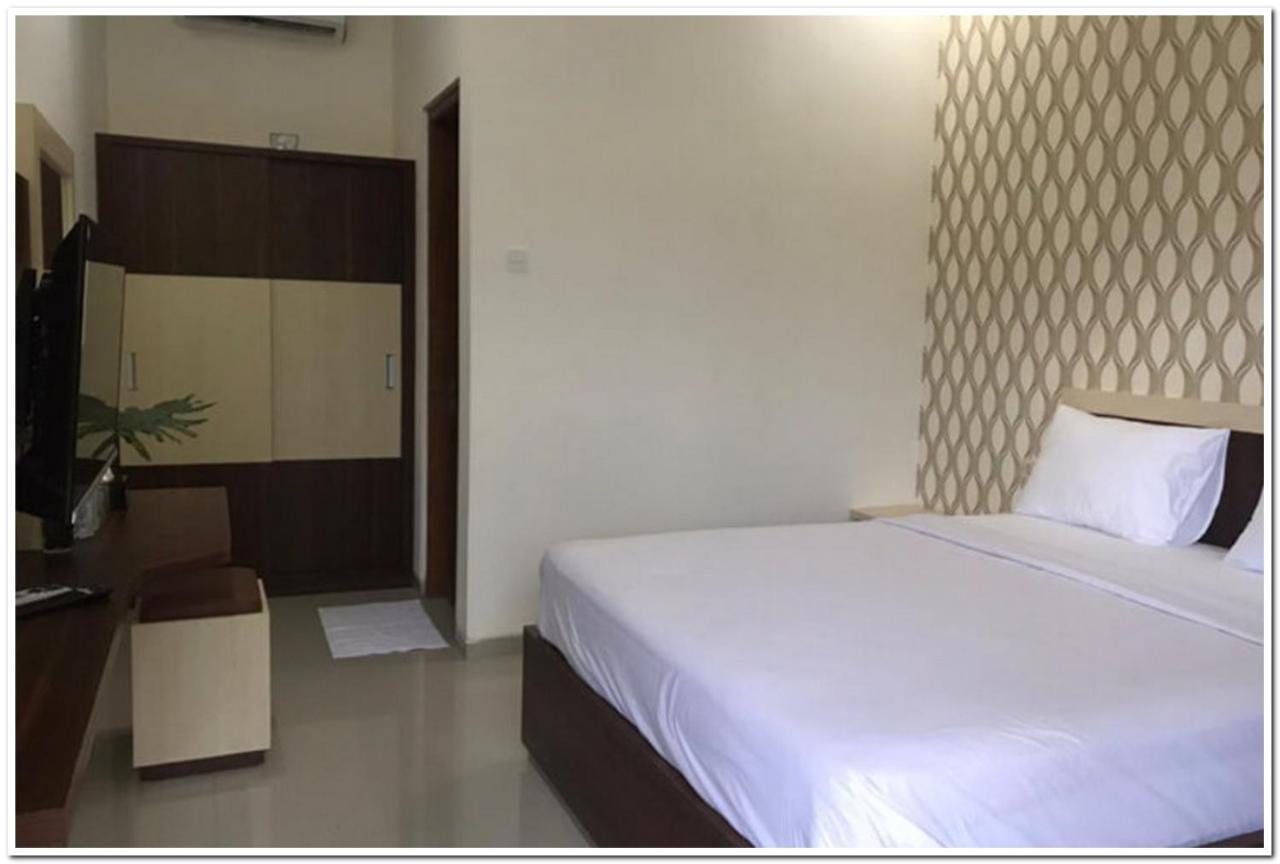 Hotel Reddoorz Syariah At Omah Sawah Balong  Exterior foto