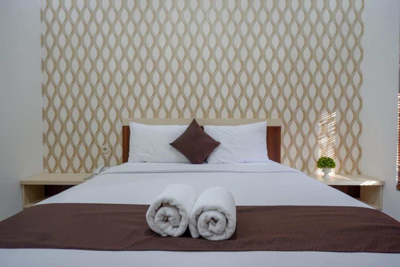 Hotel Reddoorz Syariah At Omah Sawah Balong  Exterior foto