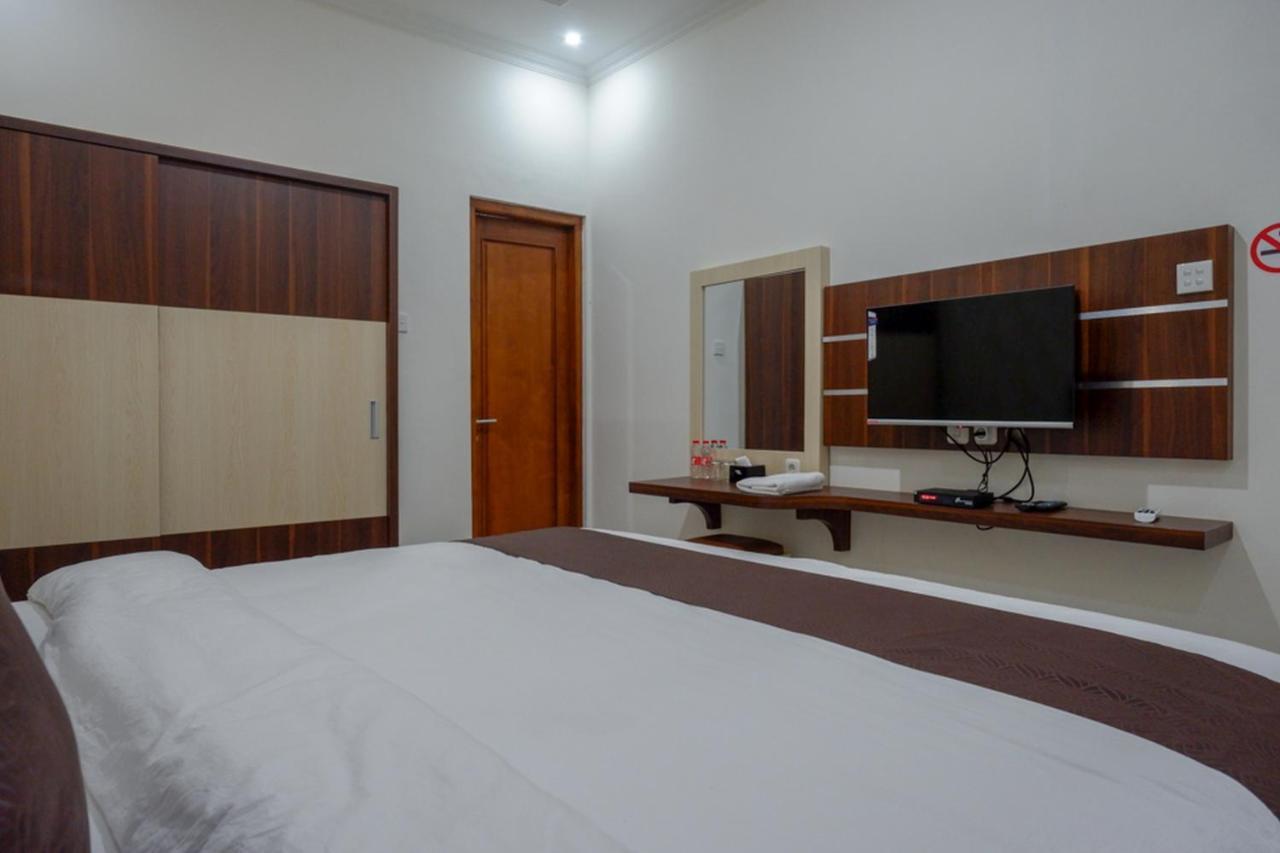 Hotel Reddoorz Syariah At Omah Sawah Balong  Exterior foto