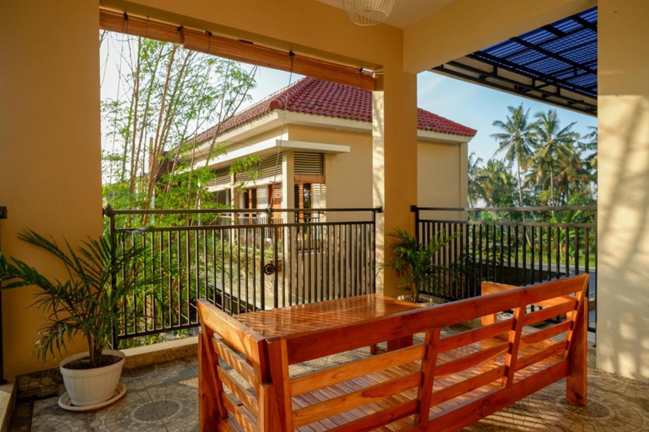Hotel Reddoorz Syariah At Omah Sawah Balong  Exterior foto